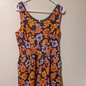 Modcloth floral dress L (NWOT)